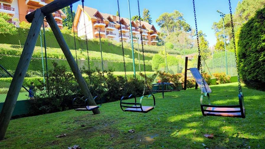 Belíssima COBERTURA no Condomínio Switzerland, o conforto que toda família merece Campos do Jordão Exterior foto